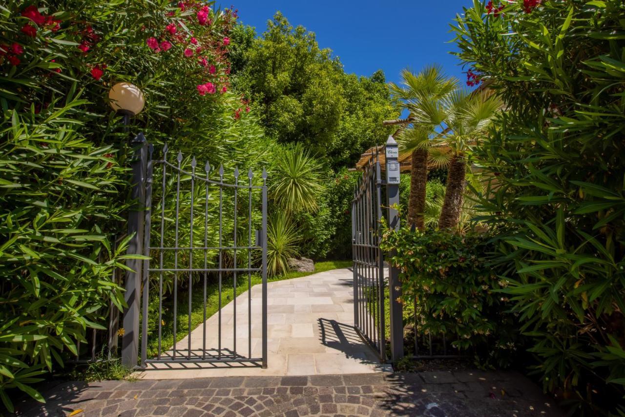 Country Life Relais Apartment Massa Lubrense Bagian luar foto